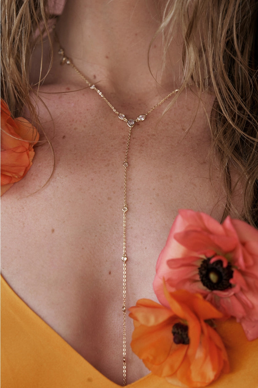 Aurora Lariat