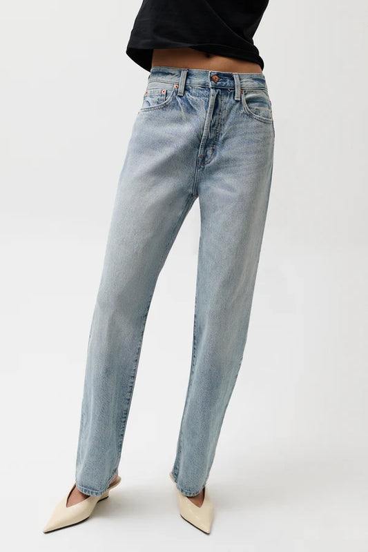 Cassie Super High Rise Straight Jean