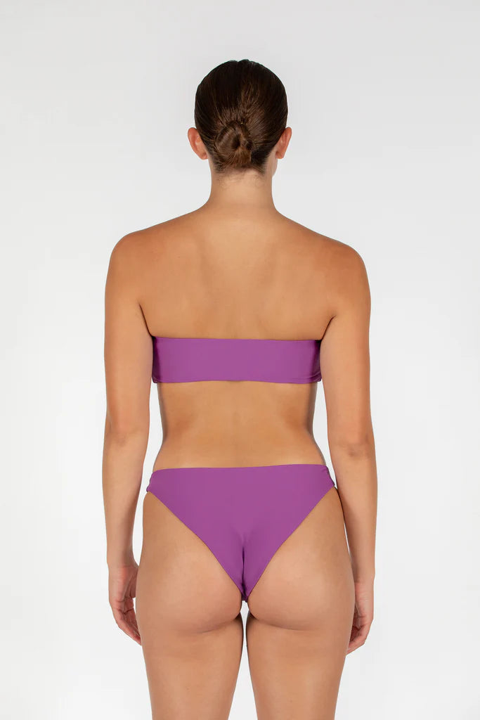 Suva Bottom