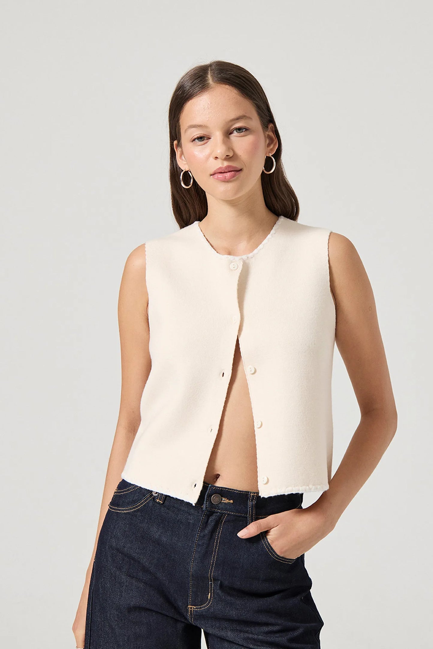 Pia Vest