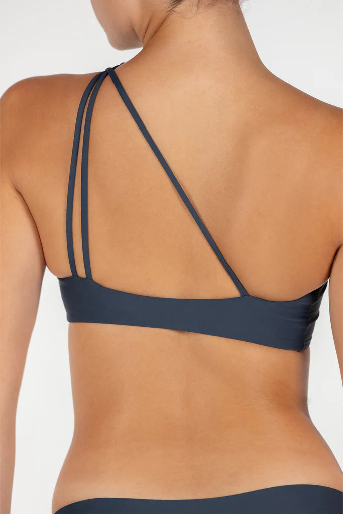 Queensland 2 Top