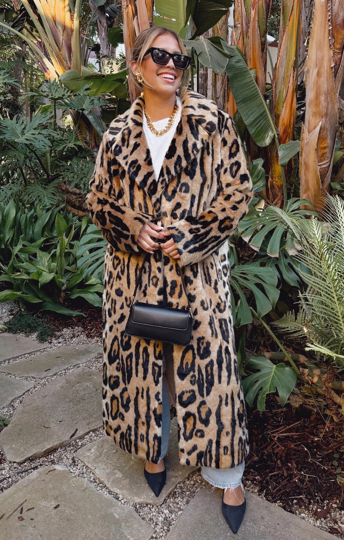 Miss Cindy Overcoat