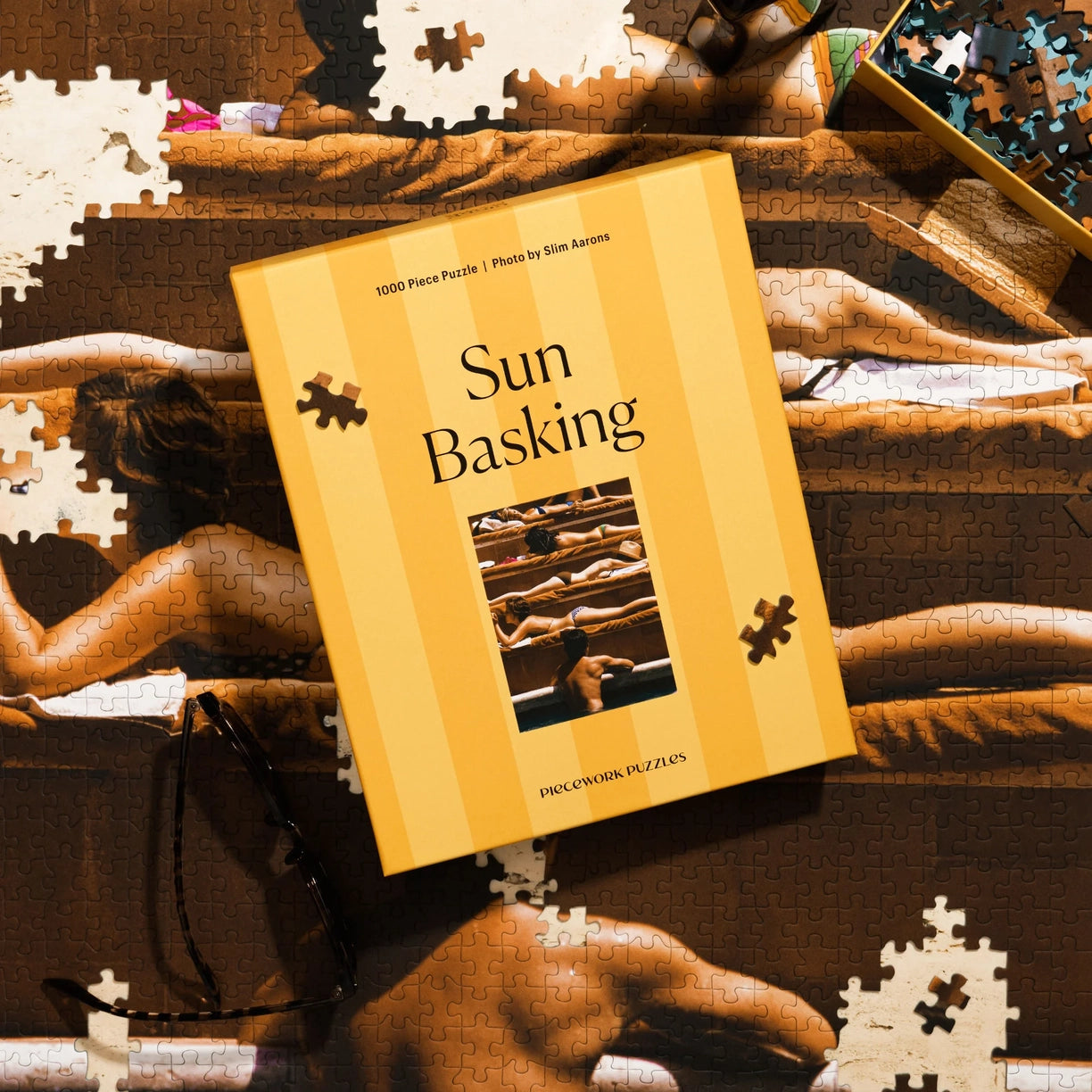 Sun Basking - Slim Aarons Collab - 1000 Pieces Puzzle