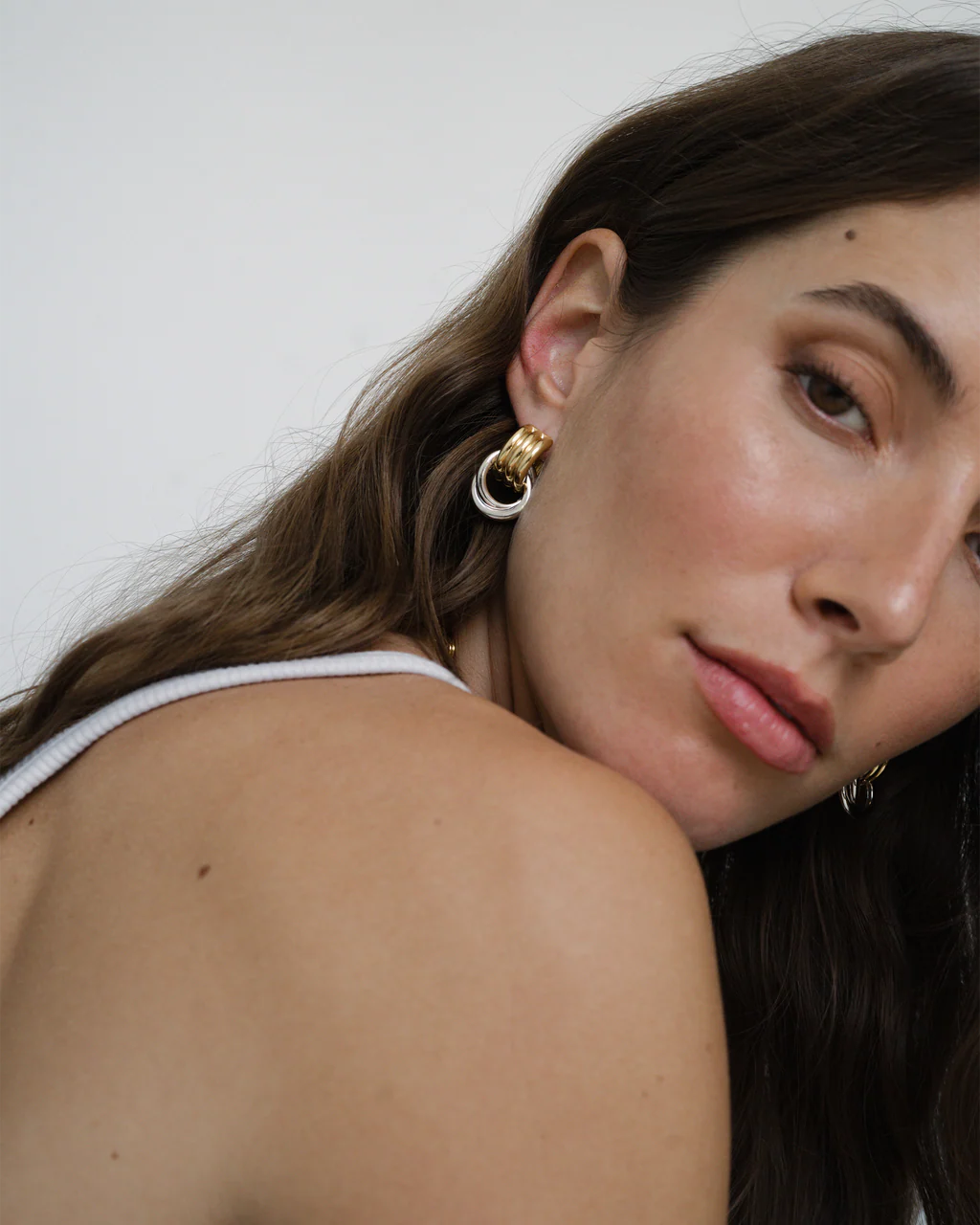 Olsen Convertible Hoops