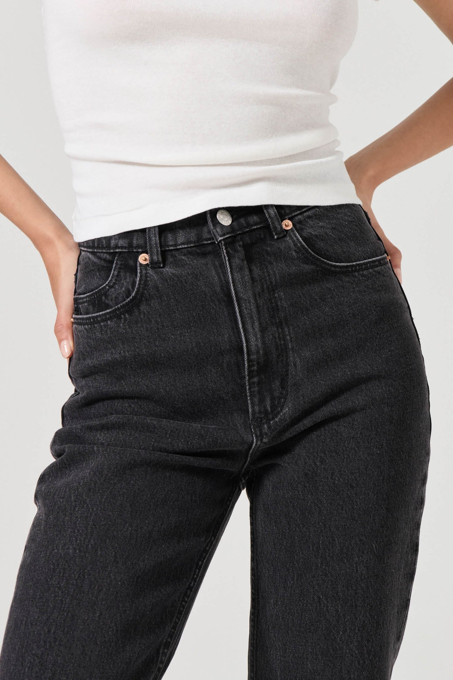 LouLou Straight Jean
