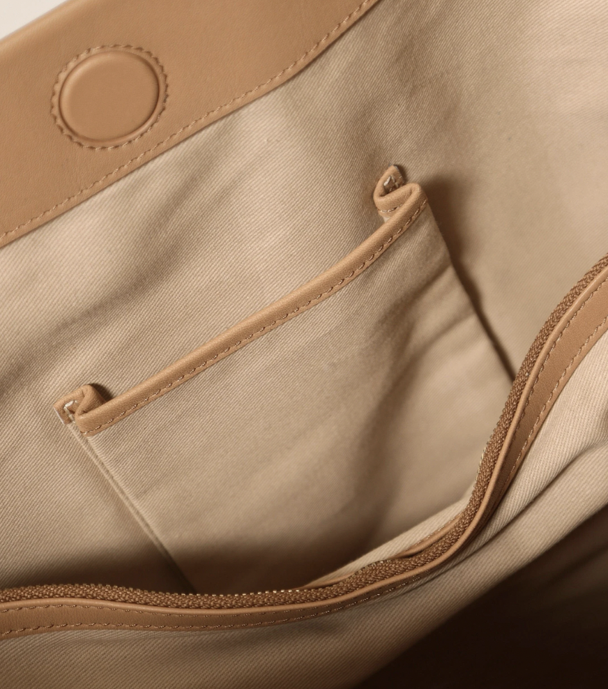 Ariadne Tote Bag