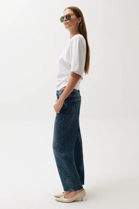 Lexi Mid Rise Bowed Straight Jean