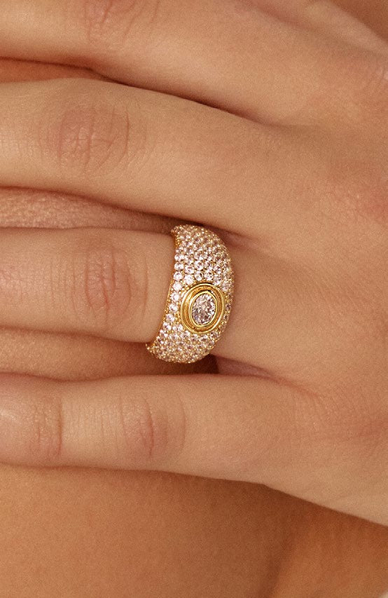 The Pave Jewelle Ring