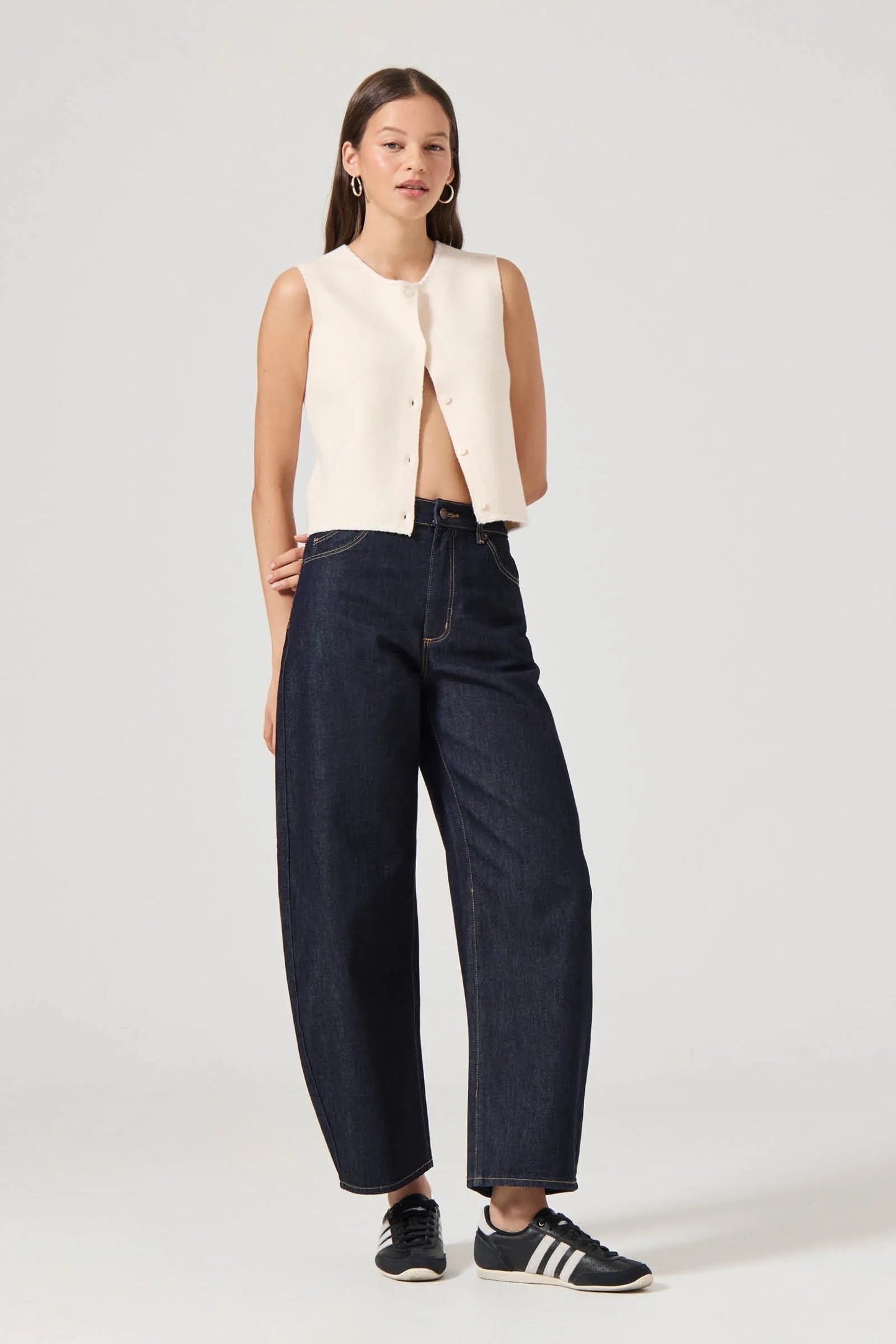 Pia Vest
