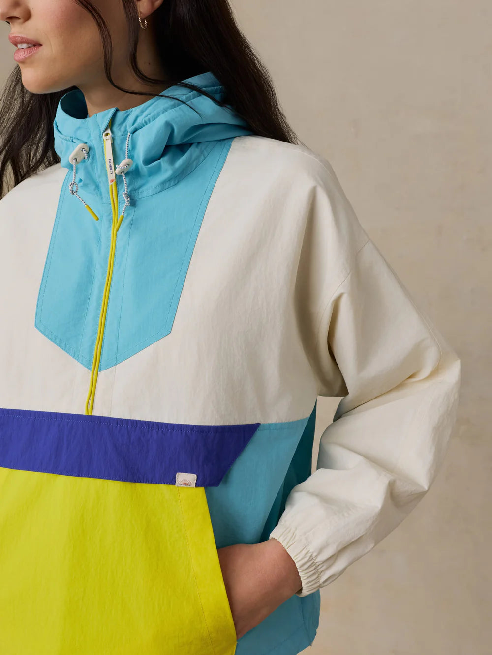 Shorelite Active Windbreaker
